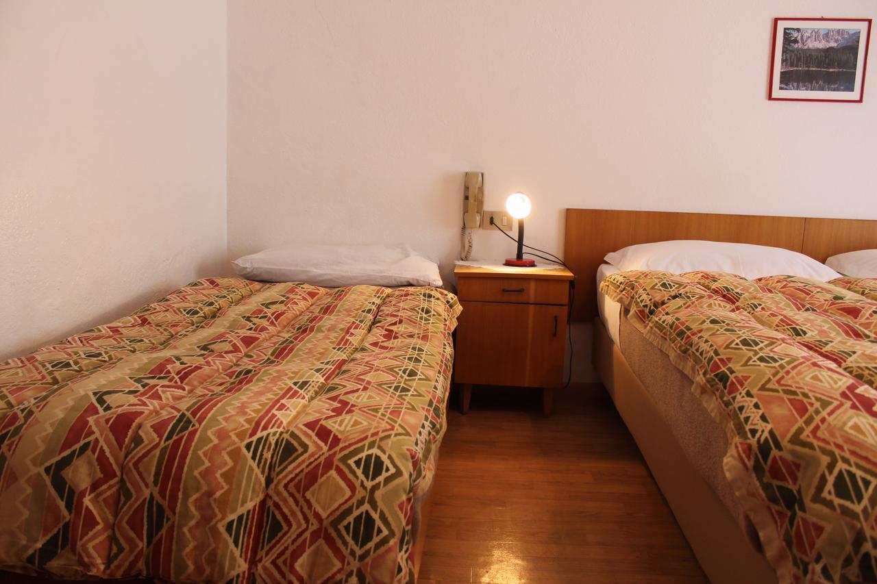 Garni Hirsch Hotel Каназей Екстериор снимка